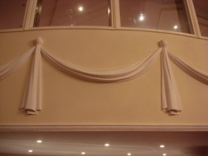 Panel moulding in zoom